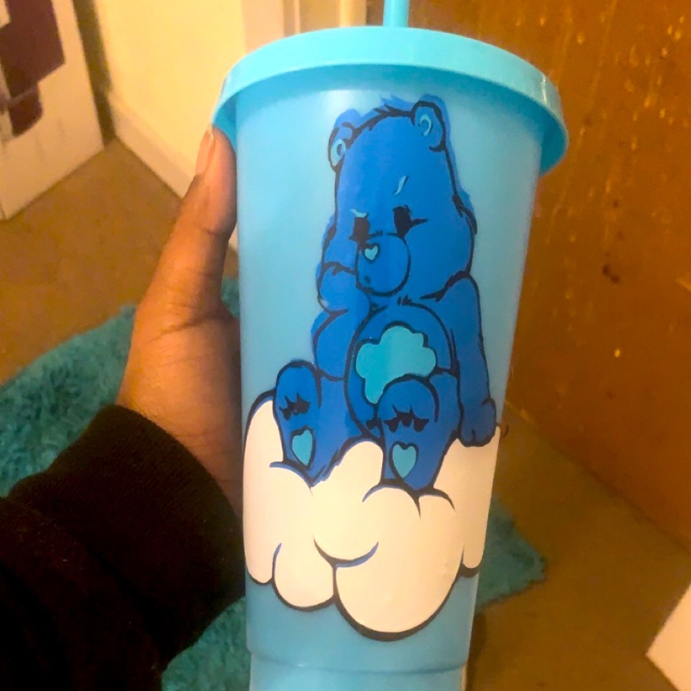 Grumpy bear designed color changing cup